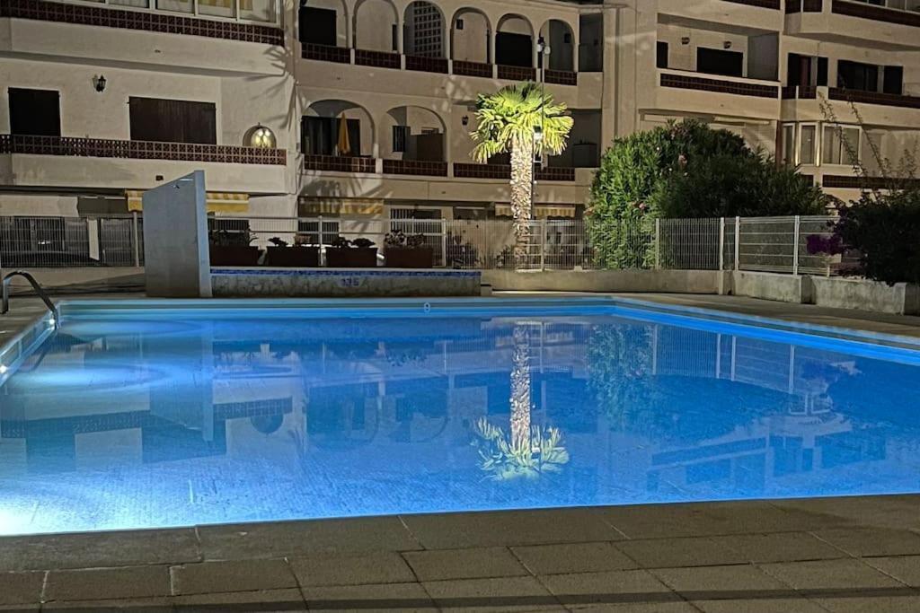 Le Canola Port - 45m2 - Vue Piscine - 500m- Parking Prive Gratuit *